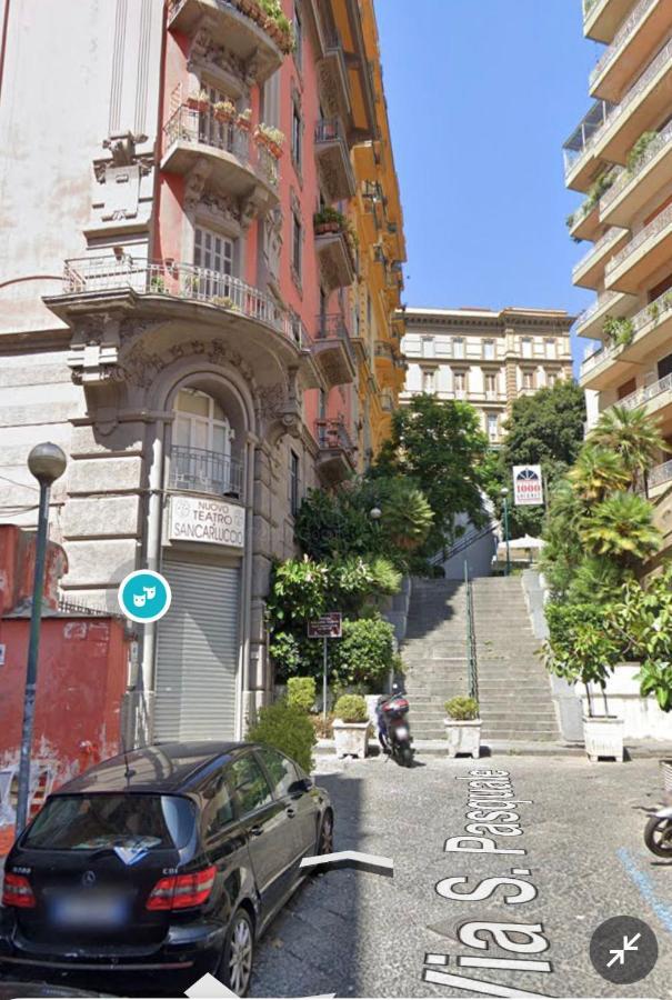 Il Picchio Di Chiaia Hotel Naples Luaran gambar