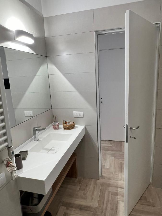 Il Picchio Di Chiaia Hotel Naples Luaran gambar