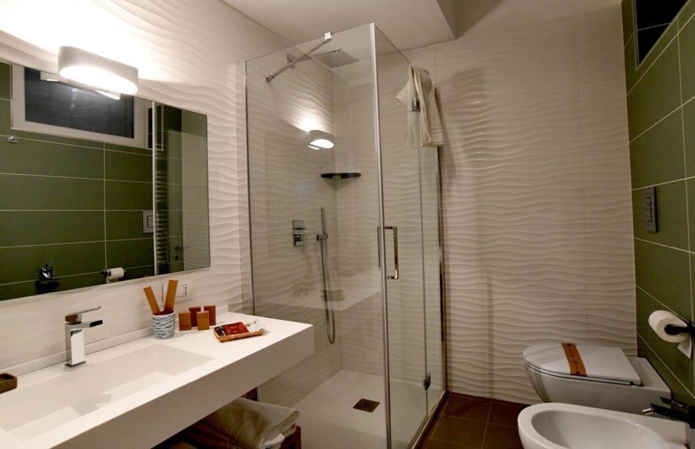 Il Picchio Di Chiaia Hotel Naples Luaran gambar